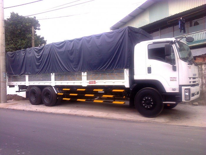 Giá xe tải Isuzu 6 tấn